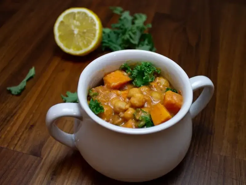 One-Pot Chickpea & Spinach Curry